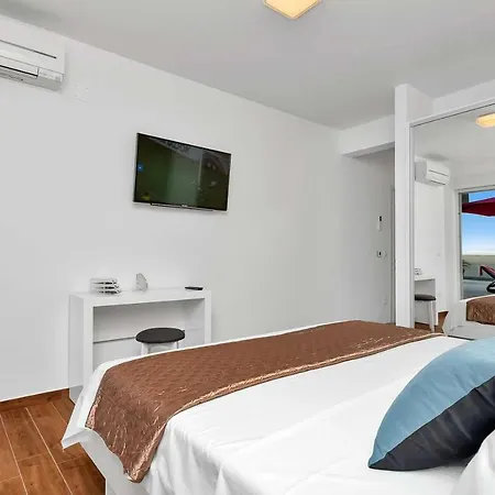 Holiday Home Villa Orion *