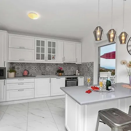 Holiday Home Villa Orion Villa *