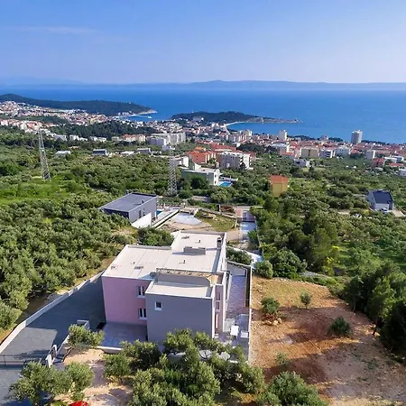Villa Astra *