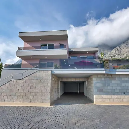 Villa Astra