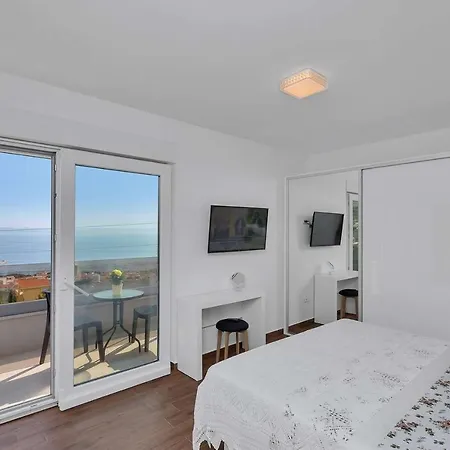 Holiday Home Villa Orion *