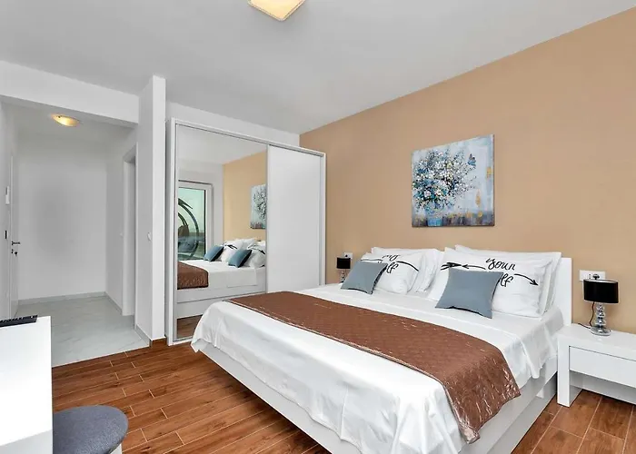 וילה Orion מאקרסקה